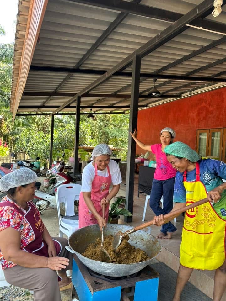 กิจกรรมในศูนย์เรียนรู้ โคก หนอง นา โมเดล